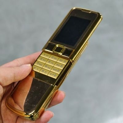 2G GSM Dual SIM Bluetooth New Classic 8800 Slider Điện thoại di động Màn hình 2,4 inch