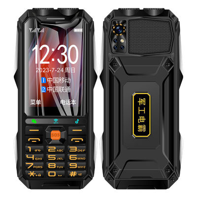 3.5 inch 4G Điện thoại tính năng Q9 + Đứng sẵn kép 5400mAh Điện thoại thông minh cho người cao tuổi